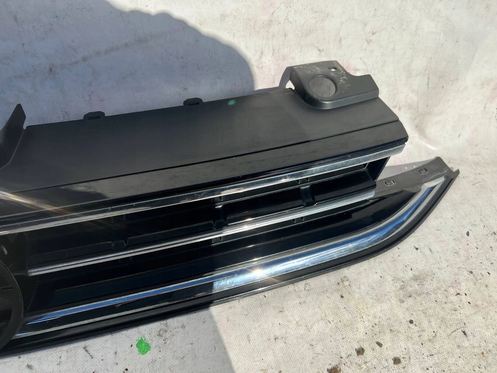 фото №10, Решітка радіатора vw golf vii sportsvan lift 510853653h перед