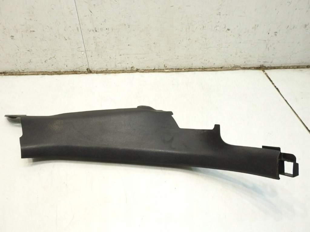 Молдинг накладка поріг правий задні audi a3 8p sportback 8p4867768 Зі Шроту