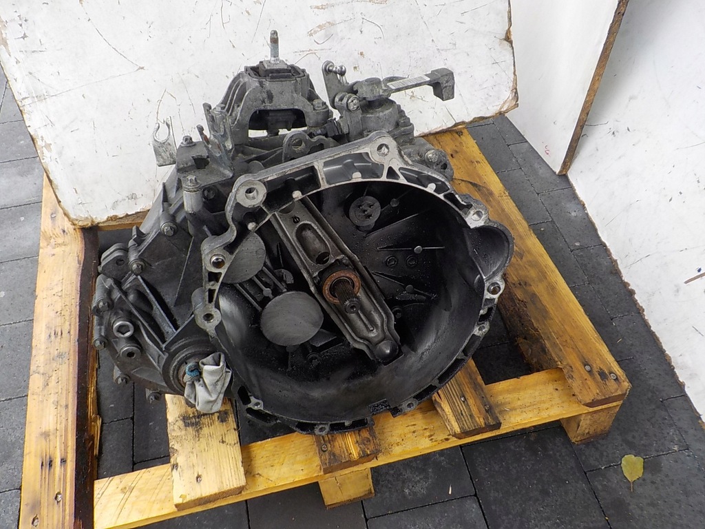 фото №1, Mini one cooper r56 1.6d коробка передач передач 7610160