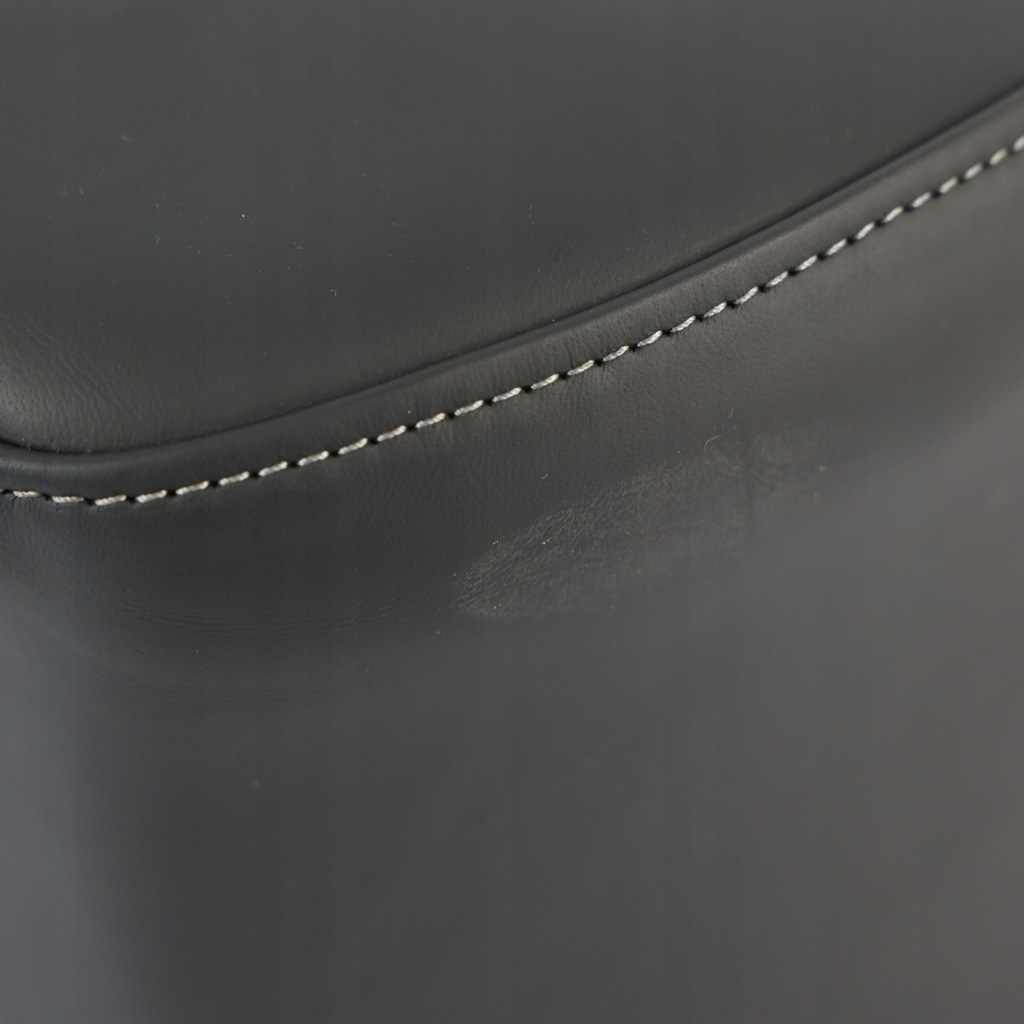 Купити Audi a6 c8 підголівник шкіряний soul black cliff grey перед лівий 4k0881903b