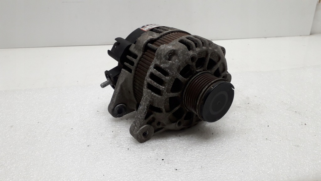 Купити Kia hyundai 2.0 2.2 генератор 150a 37300-2f300