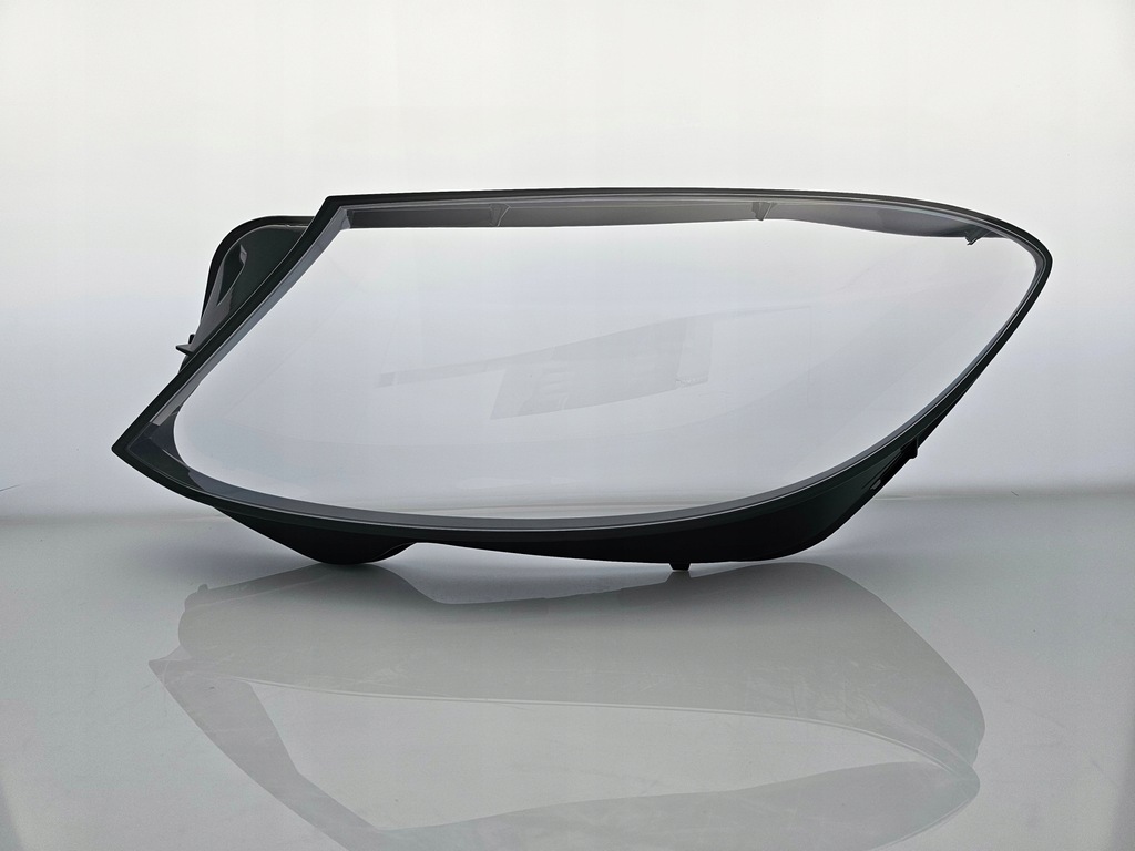 фото №1, Стекло стекло фары mercedes s w222 przed lift 2014-2017