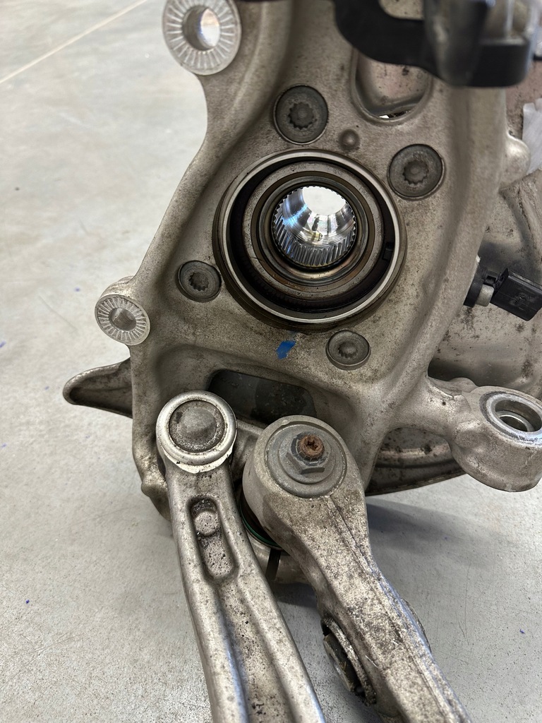 фото №7, Поворотний кулак ліва лівий перед комплектна важіль важелі q5 sq5 80a idealna 24r