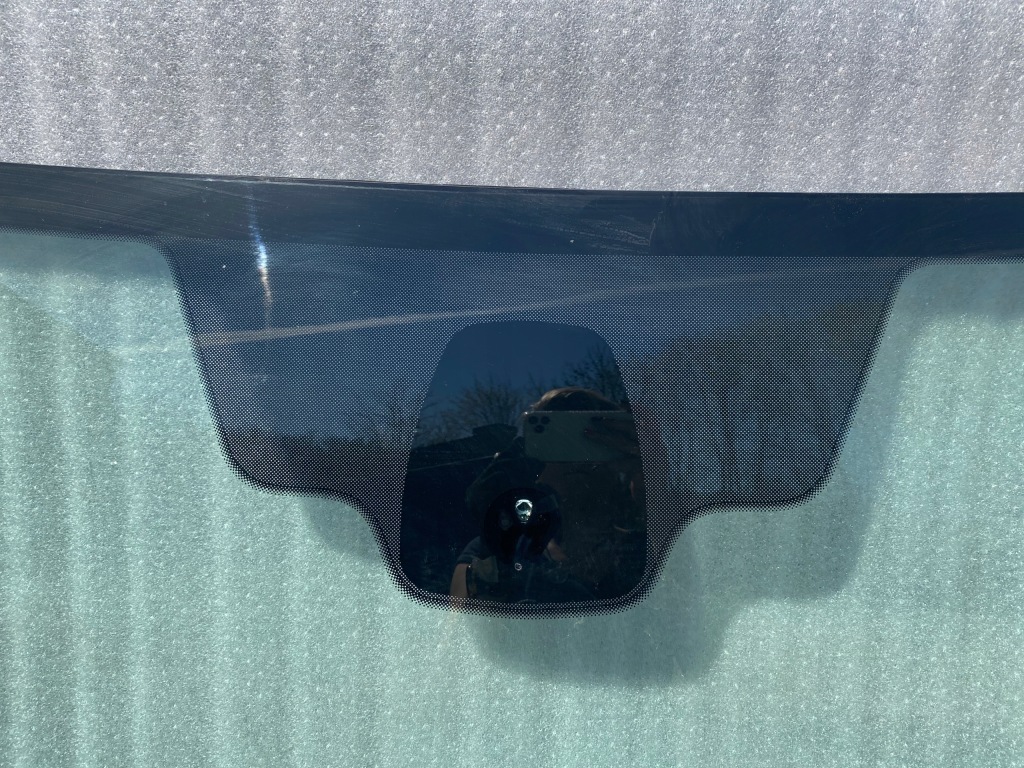 фото №4, 35 nissan qashqai стекло лобовое передняя датчик