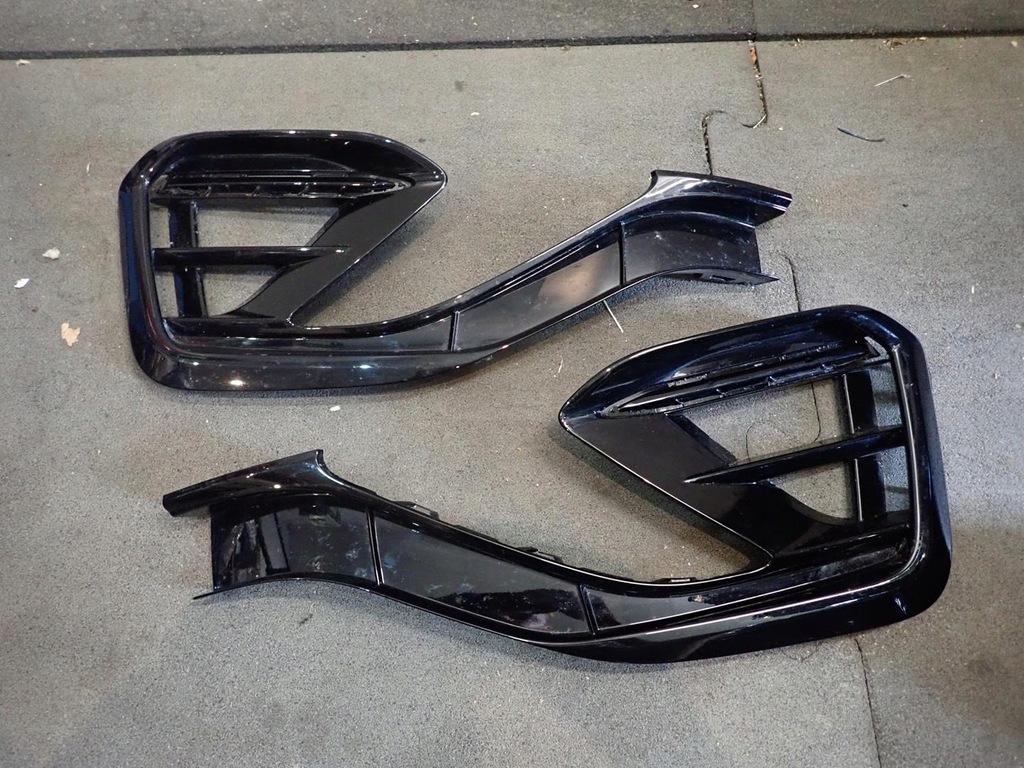 фото №1, Решётка правая vw arteon lift 2020- r-line 3g8853666e