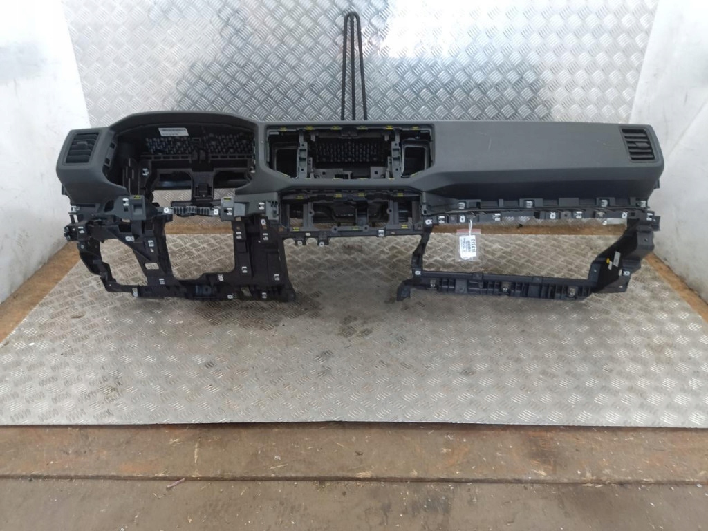 фото №12, Man crafter ii панель приладів приладова консоль панель приладів europa