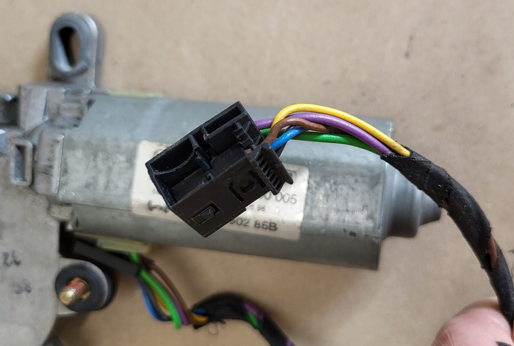 Купити Моторчик люк mercedes s w220 оригінальний номер