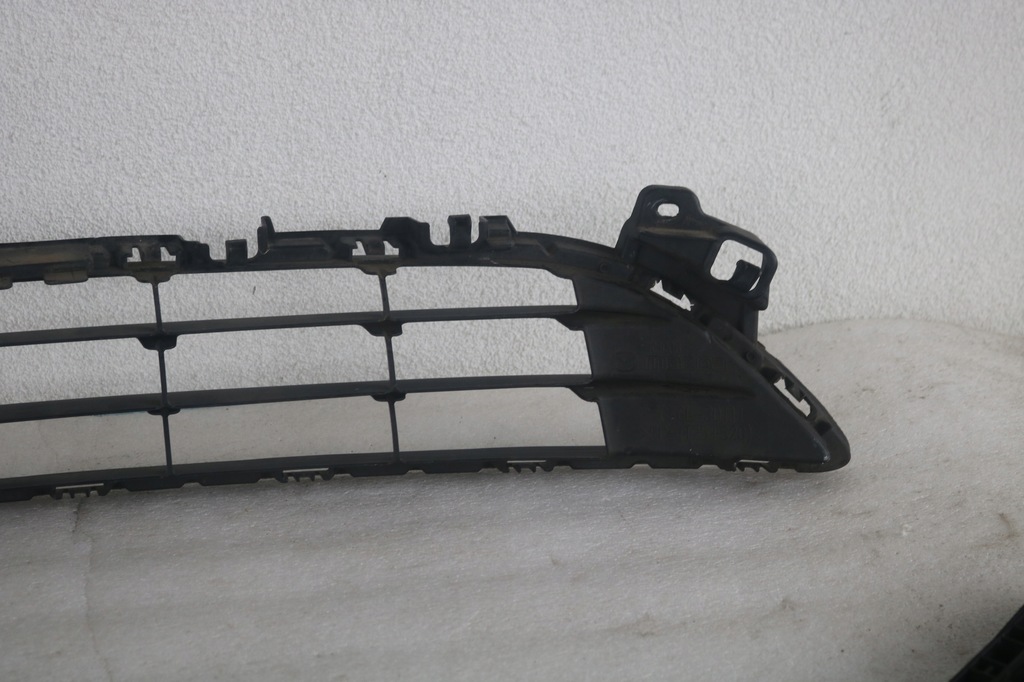 фото №6, Mazda 6 gj решётка бампера перед средняя