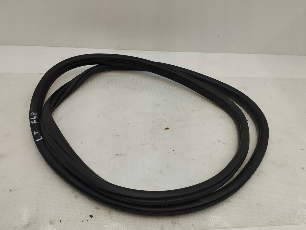 фото №1, Bmw x1 f48 прокладка дверь левый задняя