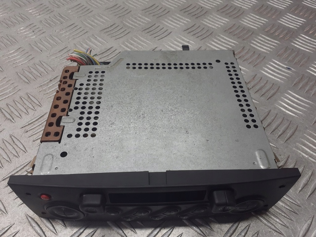 фото №4, Радіо заводський cd renault scenic ii 1.6 8200300855