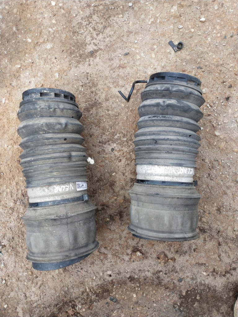 Купить Range rover velar l560 подушка пневмоподушка правый задний  j8a2-5580-ac