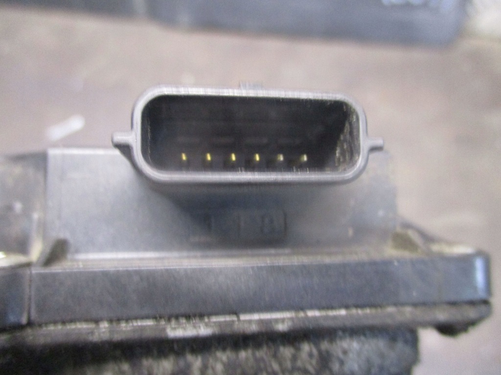 фото №5, Дроссельная заслонка 8200570865d renault scenic grand iii 09-13r.