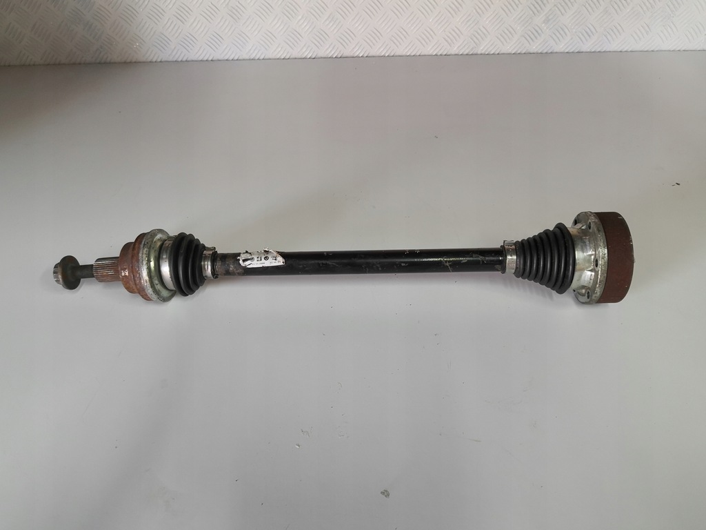 фото №1, Volkswagen оригинальный номер 1k0501203d приводной вал