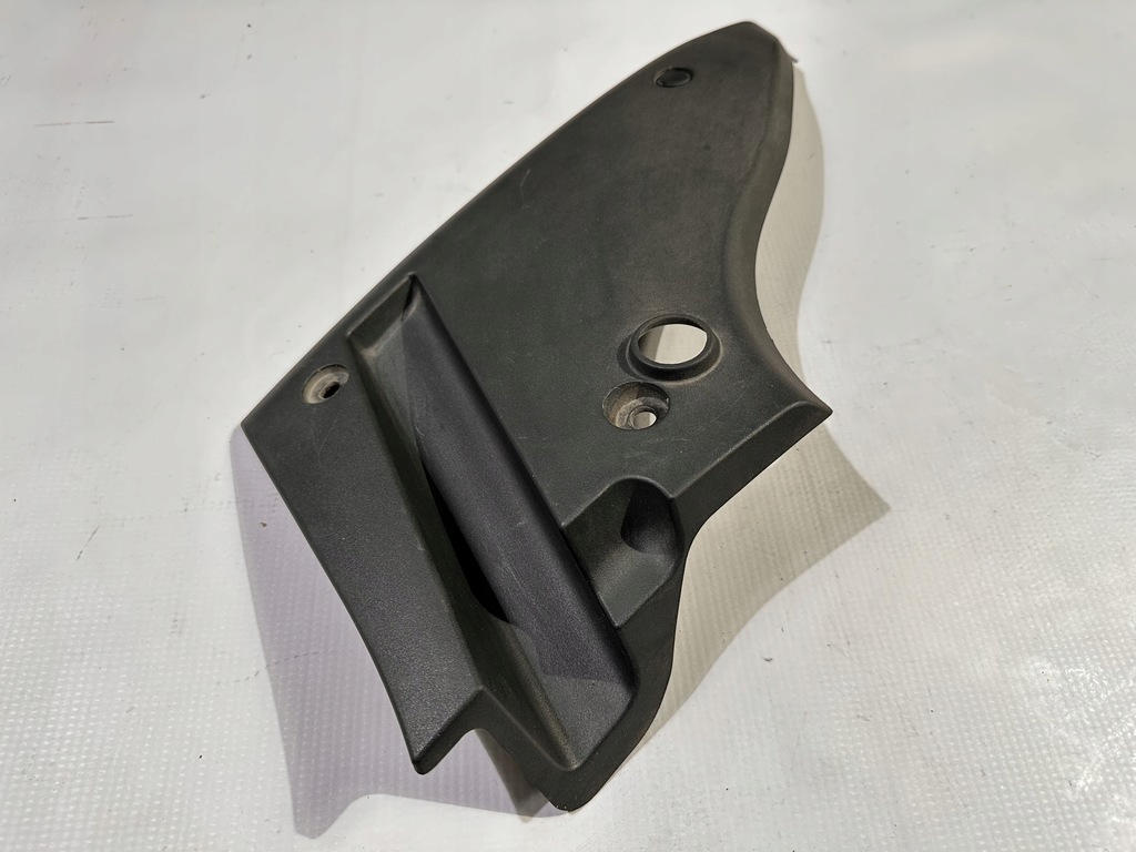 фото №7, Захист лампи задня задній права правої chevrolet camaro cabrio 2016+