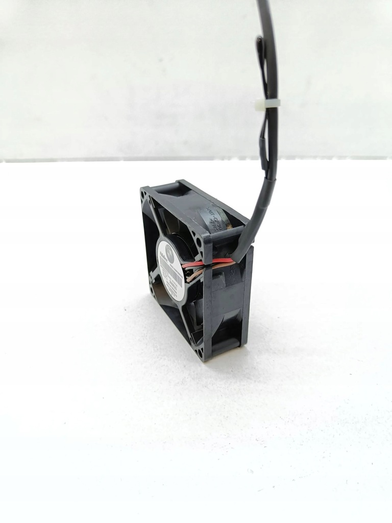 фото №5, Bmw 7 f01 f02 f03 f04 2013 вентилятор компьютера