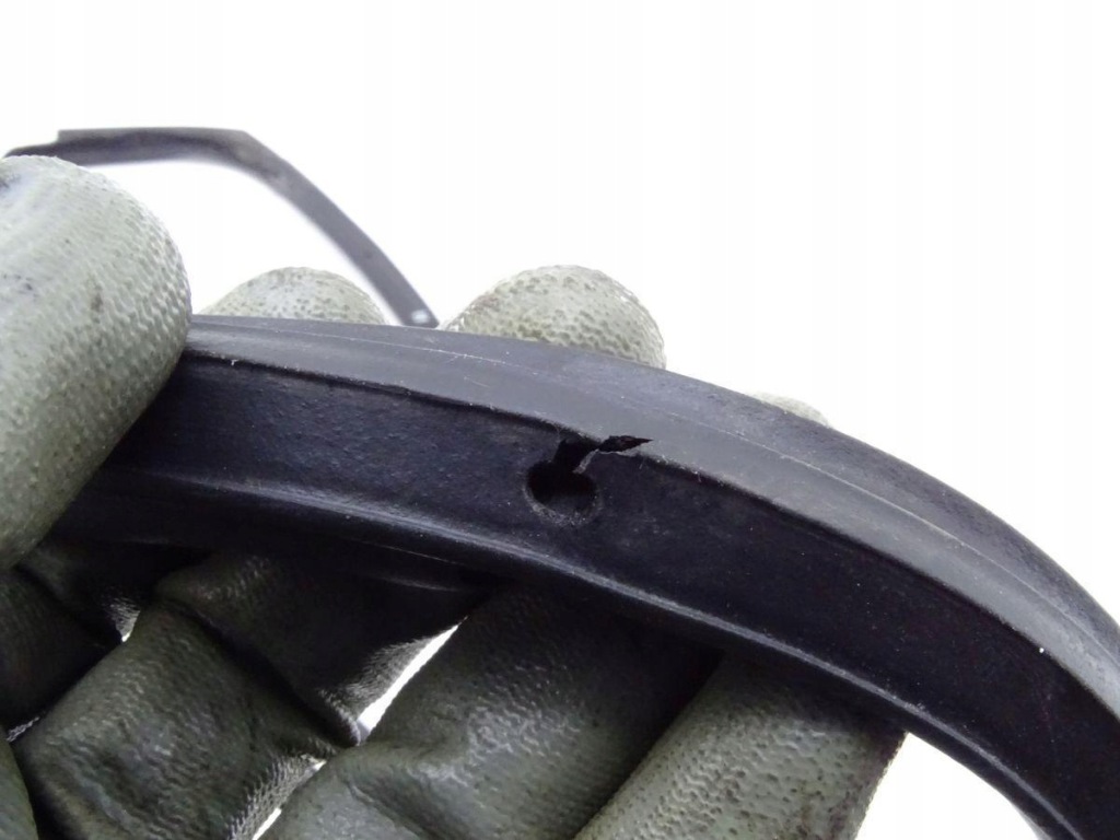 фото №5, Nissan micra k14 16- прокладка дверь левый перед 5d