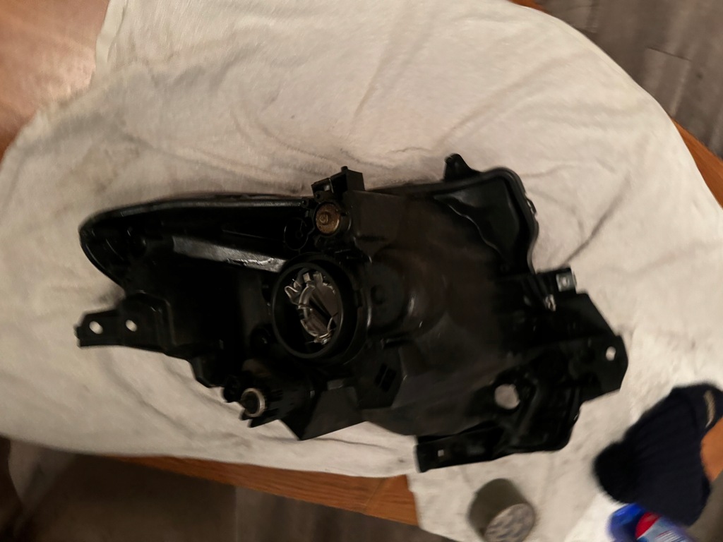 фото №10, Suzuki baleno ii лампа передняя правая обычная оригинальная нет клееная europa