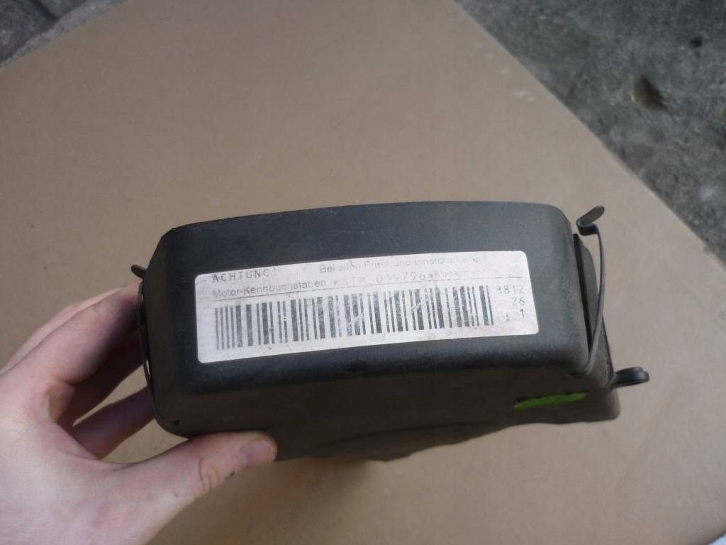 Накладка распределительного вала vw sharan рестайлинг  00-10 2.0 8v atm 06a109108b в Украине