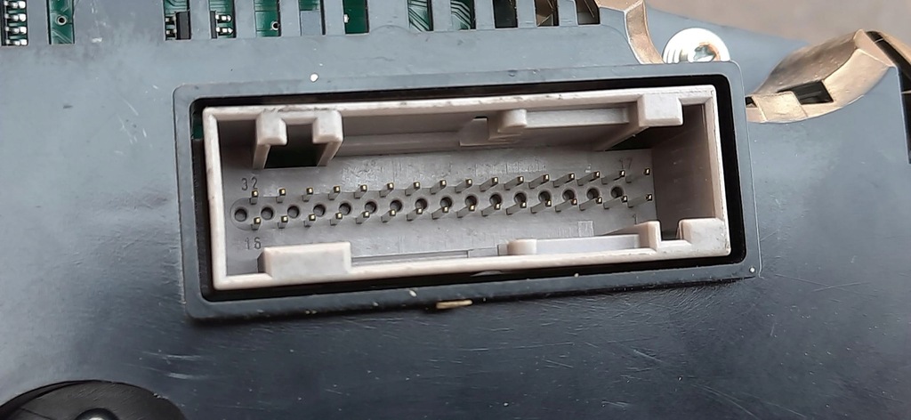 фото №7, Лічильник приладова панель 2.0tdi anglik audi a4 b8 8k0920980n