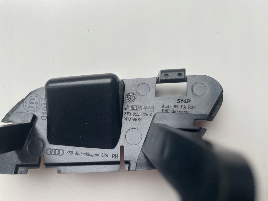 фото №14, Audi rs4 b9 lift 2020-2024 заглушка розпилювача права 8w0 оригінал