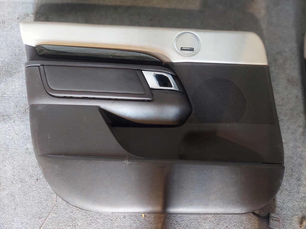 фото №3, Обивка обшивка дверь комплект discovery v