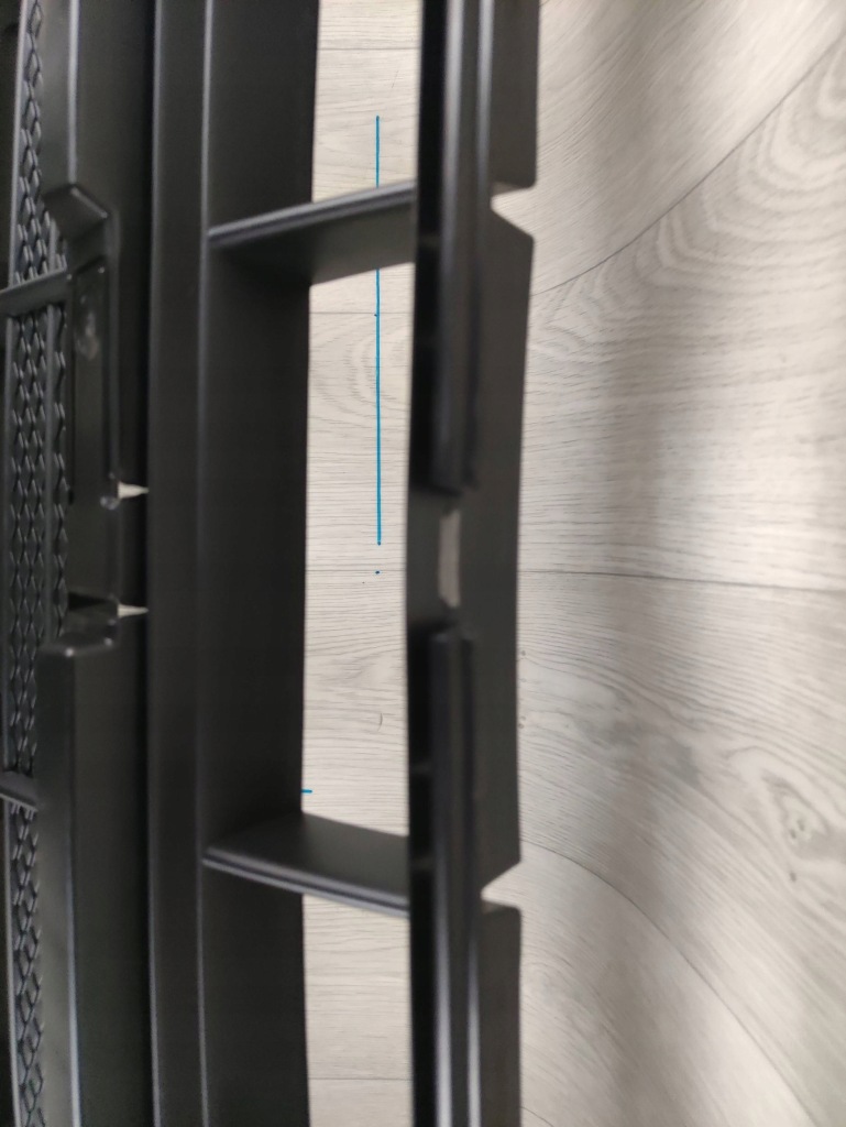 Porsche macan 95b решітка радіатора решітка радіатора бампера передній решітка 95b807683k Ціна