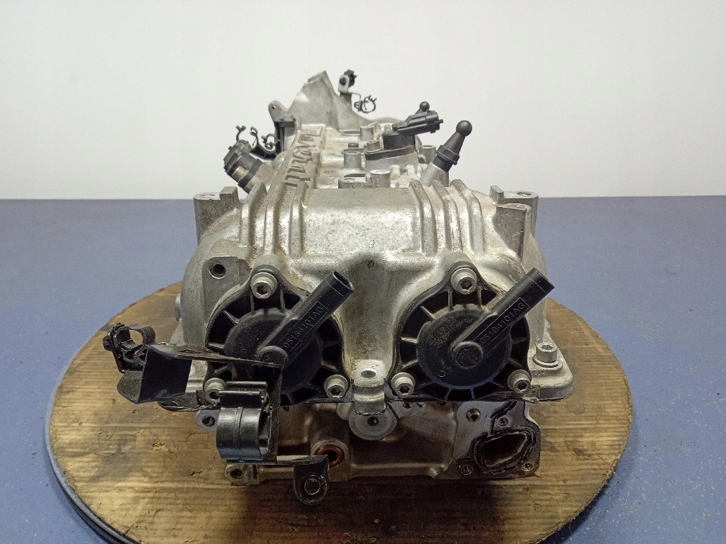 фото №10, Maserati levante 3.0 v6 430km головка двигателя правая 2283305nd m156e f160a