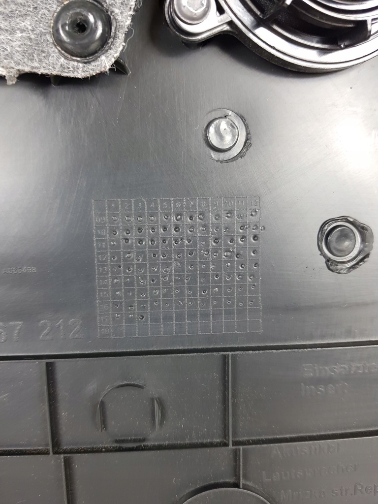 фото №12, Skoda yeti оббивка обшивка двері правий задня 5l0