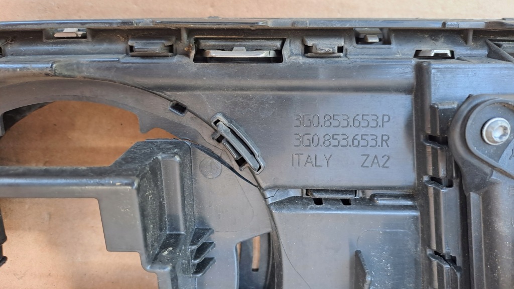 фото №12, Passat b8 gte решётка радиатора решётка радиатора 3g0853653p 3g0853653r ładna