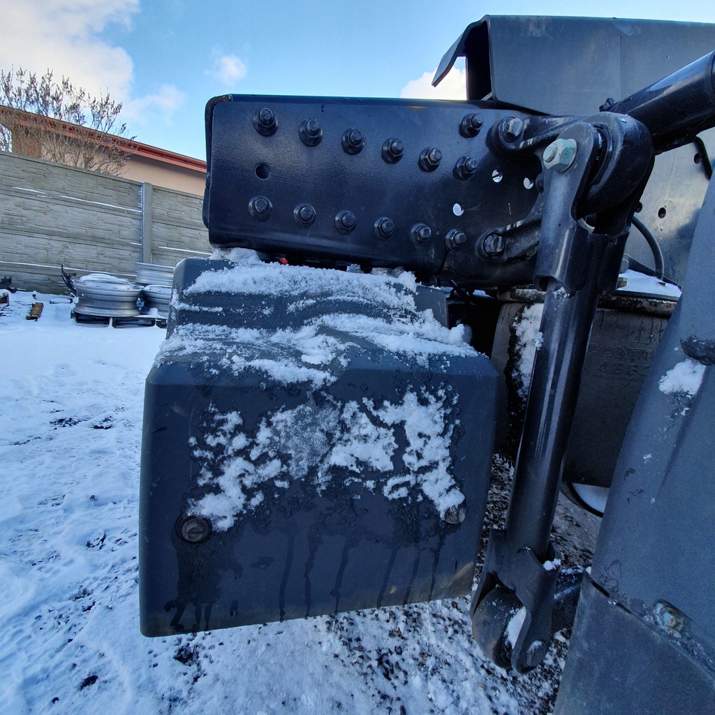 фото №5, Man tgx tg3 коробка аккумуляторов 81.41860-6147