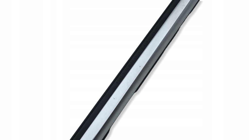 фото №8, Seat ateca 2020 молдинг скло задній