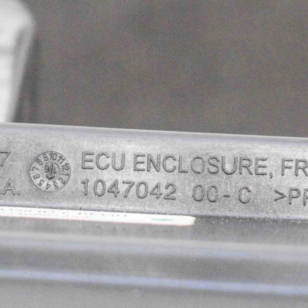 Модуль комфорту tesla model x 105835900b 10043141 568kw 2016 Доставка