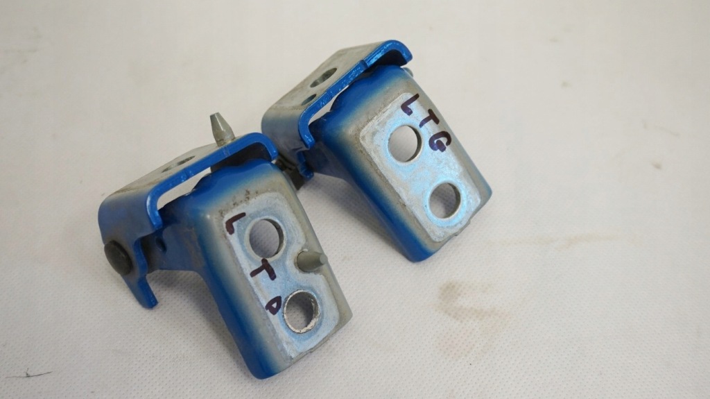 фото №1, Петля двері лівий задній citroen c3 iii ejy