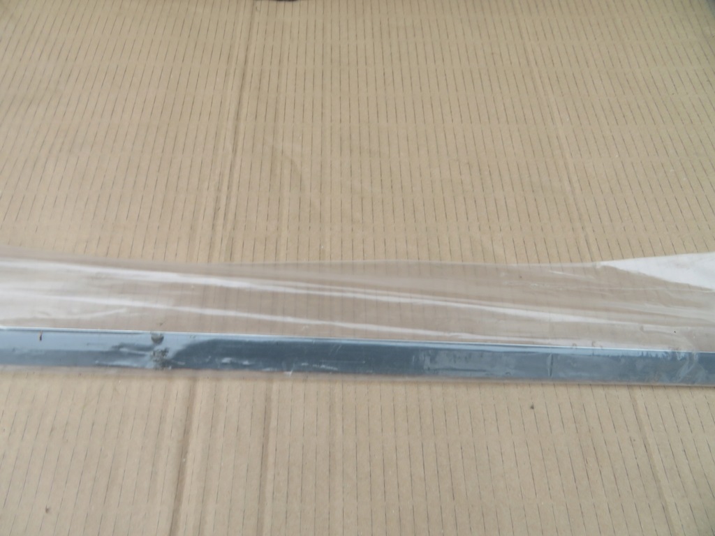 фото №11, Mercedes benz klasa s w223 нижня молдинг двері ліва a2236904803