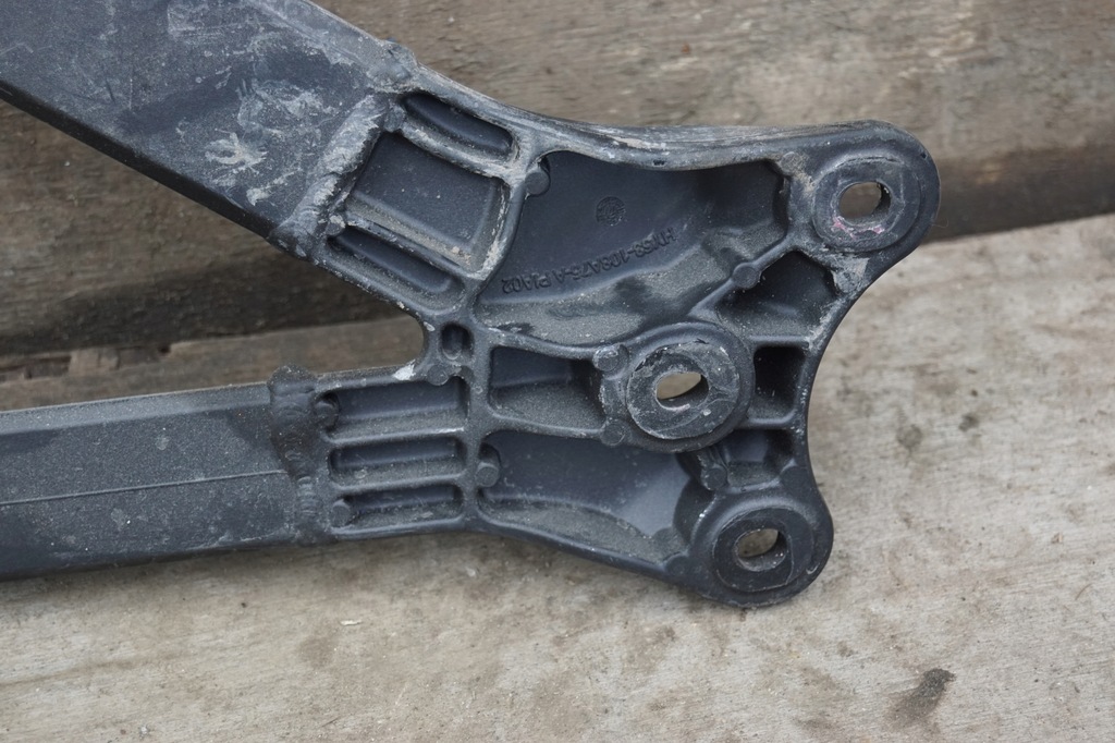 фото №8, Поперечина aston martin db11 hy53-108a75-a