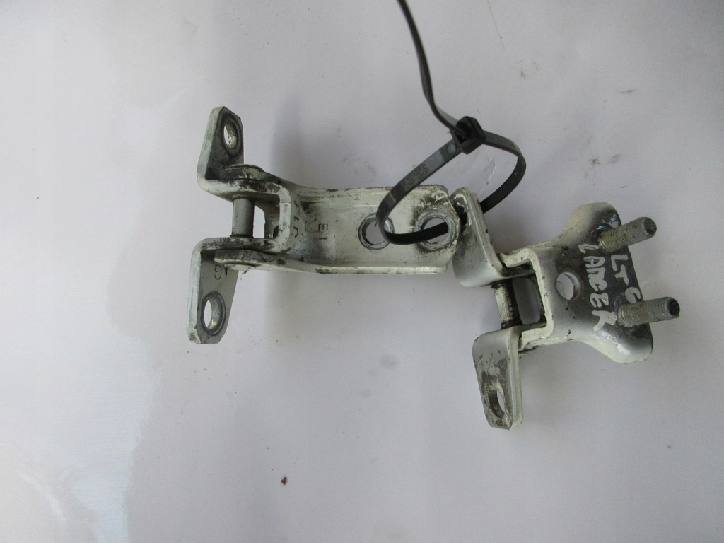 фото №1, Петля петли дверь левый задняя lancer viii w37 w37b sedan