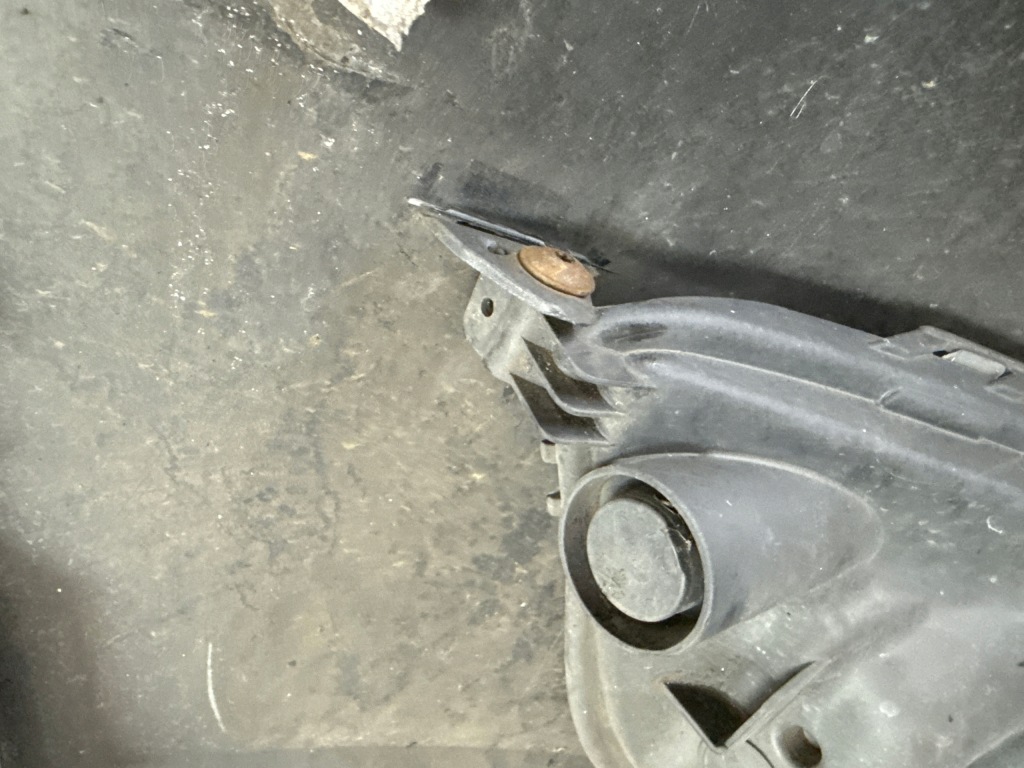 Бампер перед передний opel astra j 13264403 Недорого