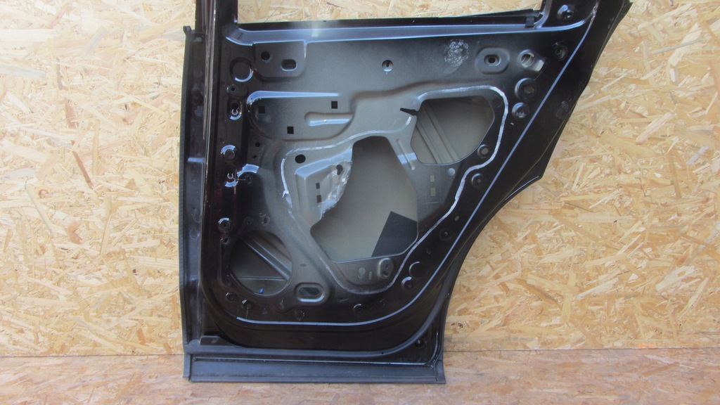 фото №7, Задние правое дверь peugeot 5008 ii