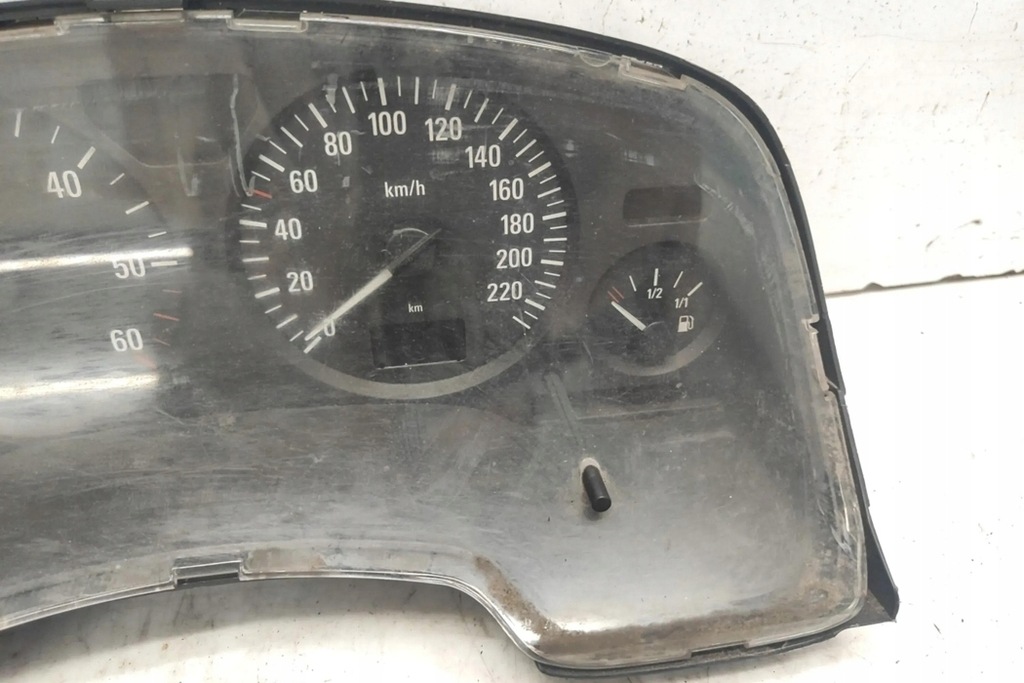 фото №7, Счетчик opel zafira a f75_ 24461749jb 2.2l дизель 92kw 2002