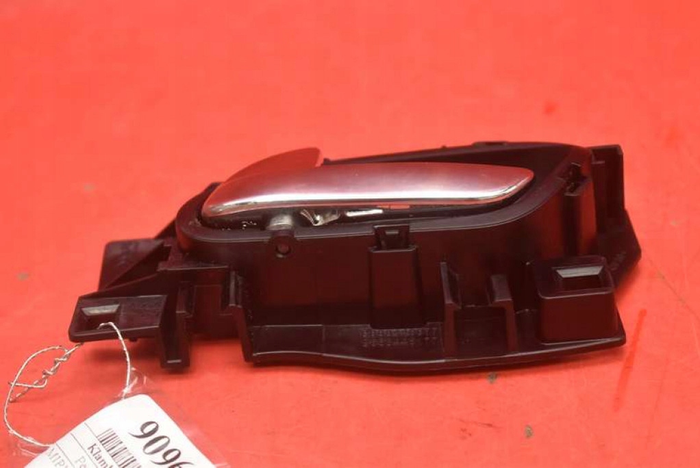 фото №5, Ручка внутренняя левая задняя 9683446877 peugeot 5008 1 i 09-13