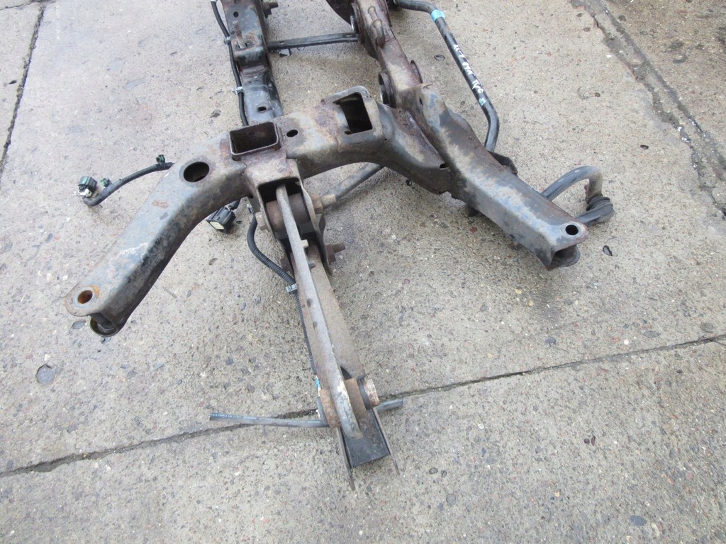фото №5, Suzuki xl7 3.6i 2007 подрамник подрамник балка задняя