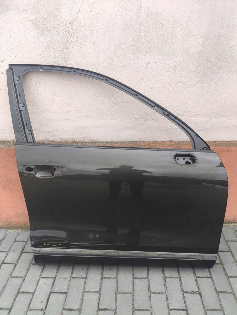 фото №1, Дверь правое vw touareg ii 7p cayenne 10-18