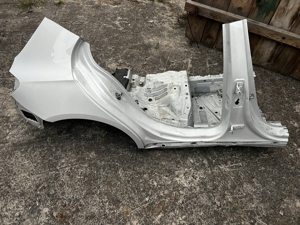 фото №1, Четверть крыло блок двигателя b задний задняя правый mercedes w177 a klasa a35