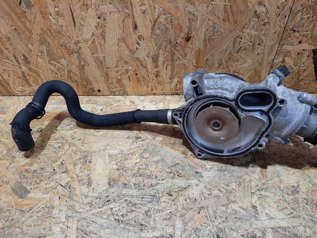 фото №5, Насос wody патрубок шланг bmw 7 f01 750i n63 4.4b