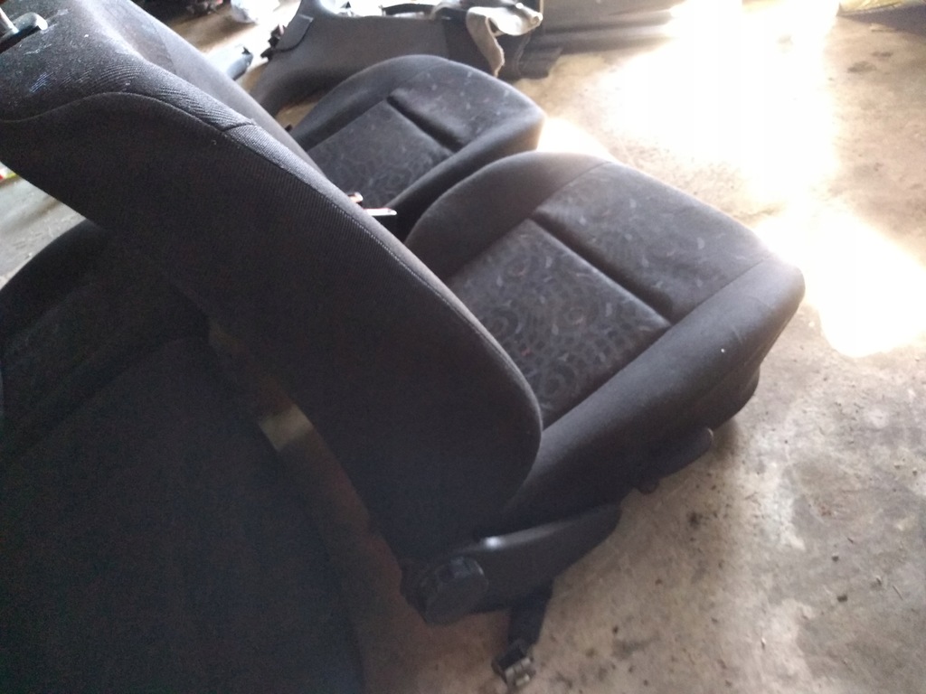 фото №13, Сидіння i заднє сидіння задня passat b4 kombi