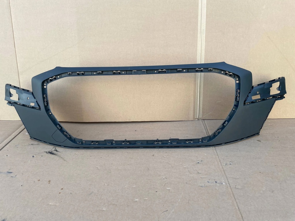 фото №1, Audi q4 e-tron бампер перед передній решітка радіатора ideał