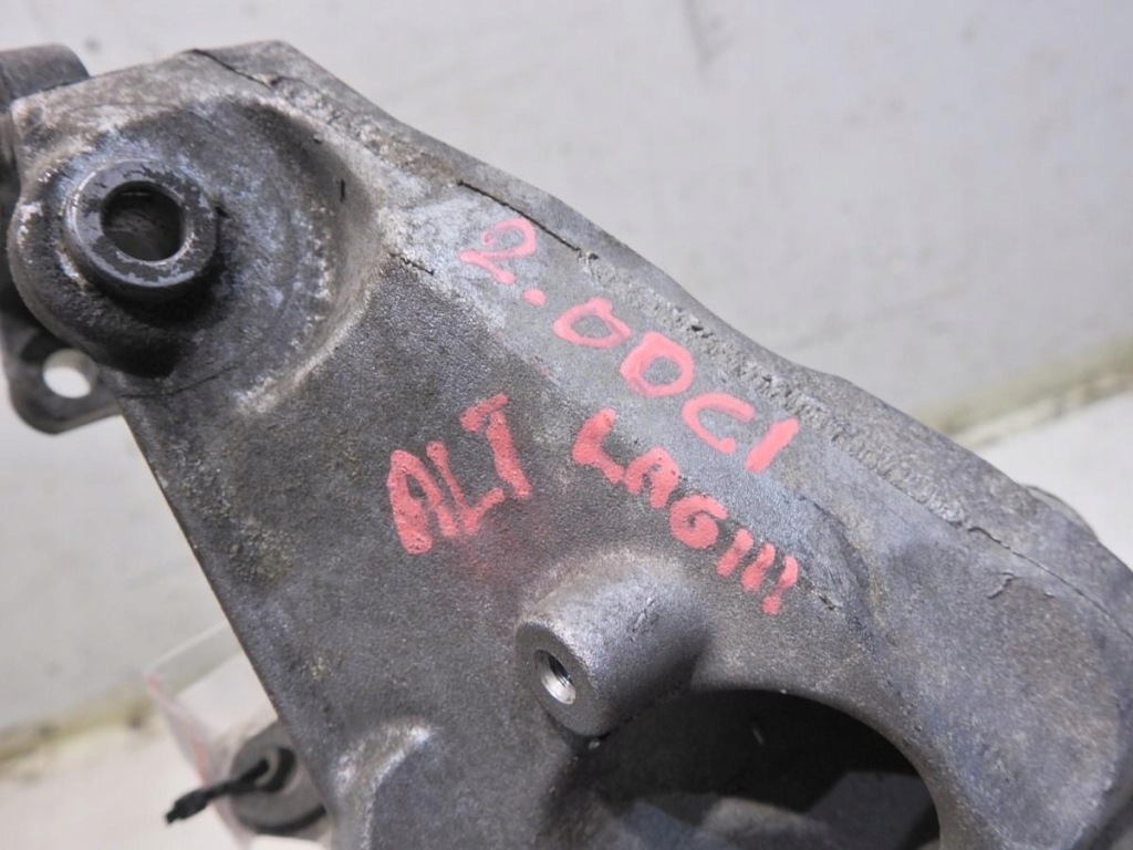 фото №2, Кронштейн основа генератора renault laguna iii 2.0 dci 8200527320