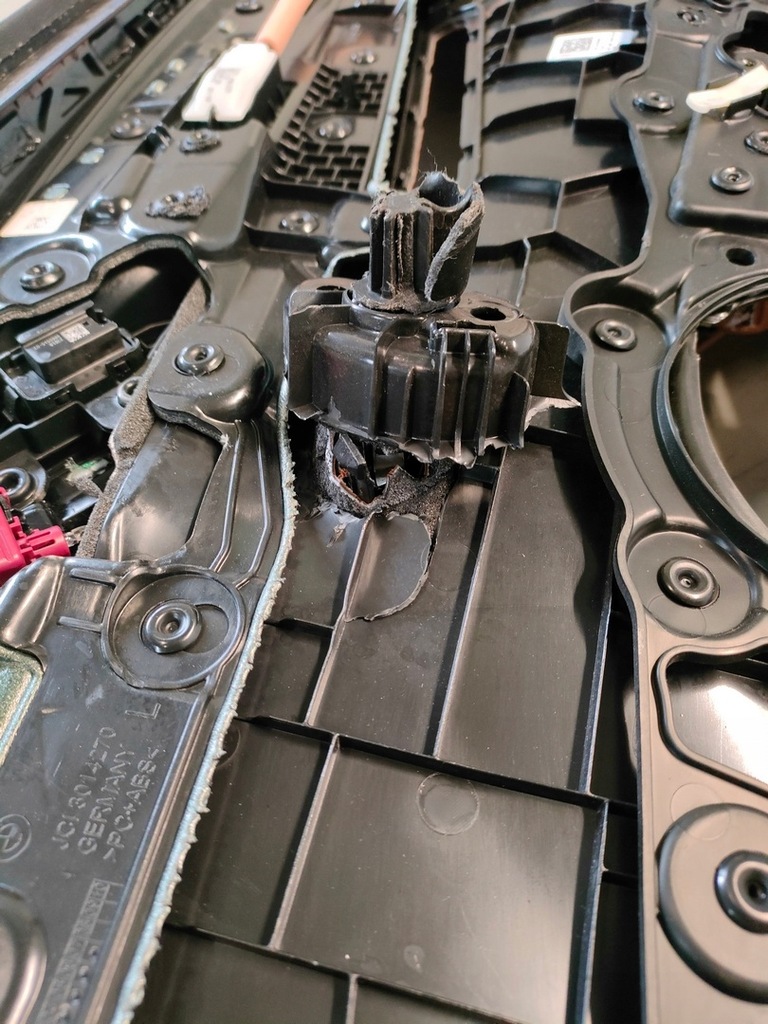 фото №7, Bmw g30 обшивка двері лівий перед europa