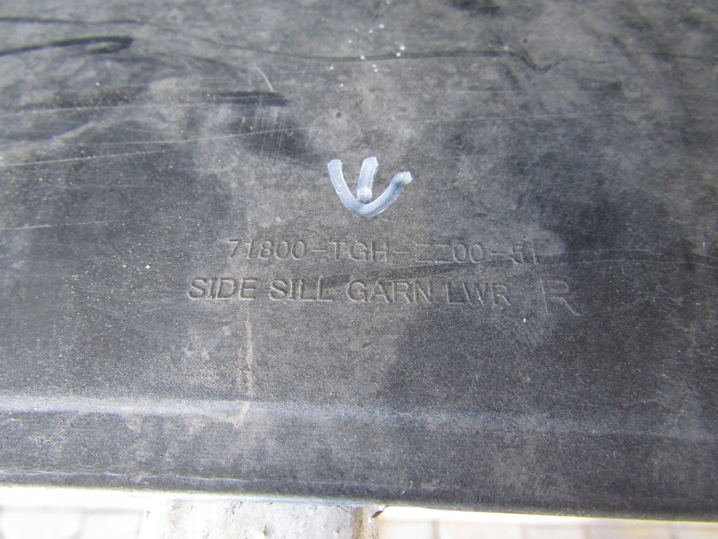 фото №8, Молдинг порог правая honda civic x 10 type r s 17-