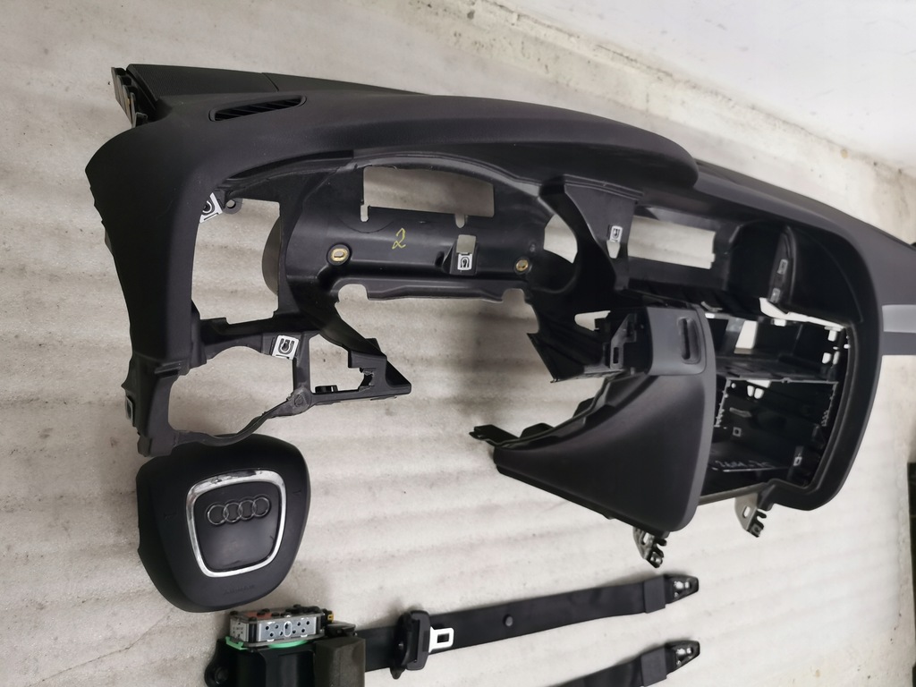 фото №5, Приборная панель консоль audi a4 b8